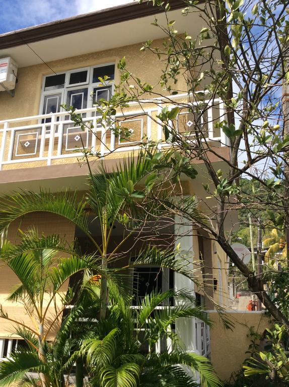 La Casa Mia Guesthouse La Gaulette Zewnętrze zdjęcie