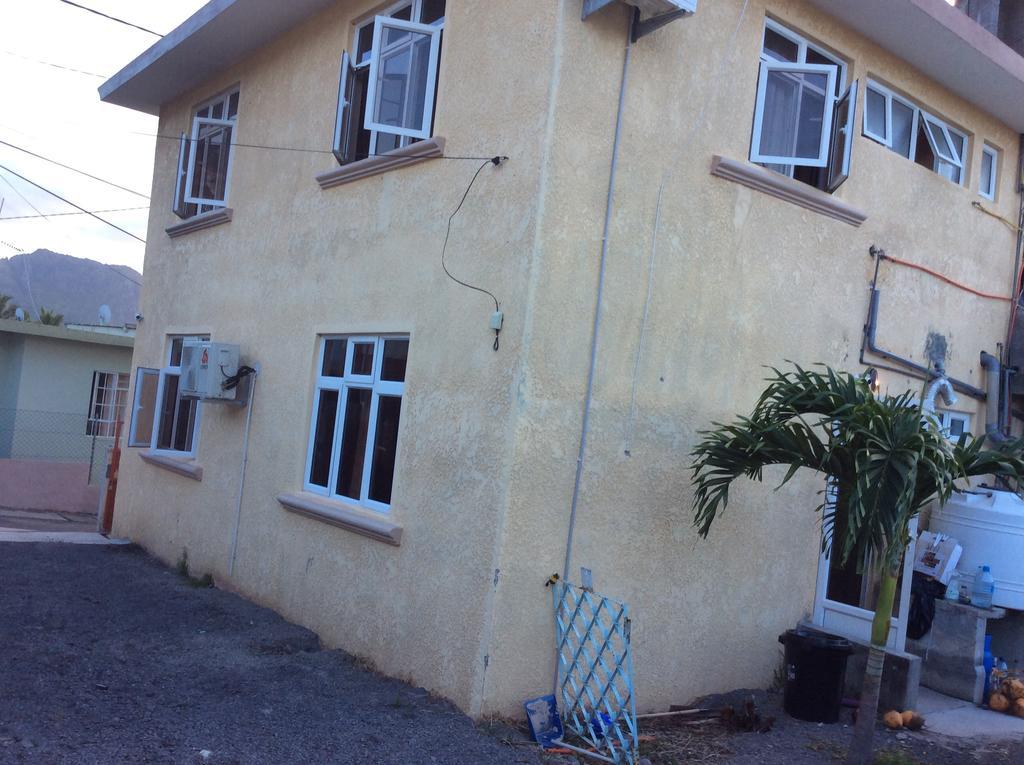 La Casa Mia Guesthouse La Gaulette Zewnętrze zdjęcie